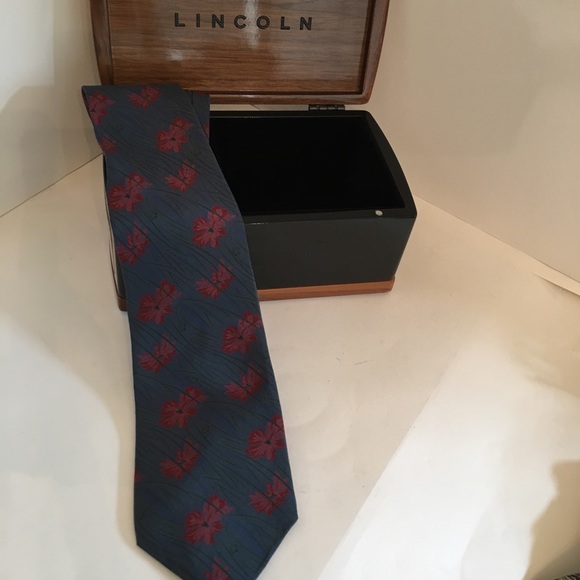 bill blass Other - BILL BLASS 💯 silk